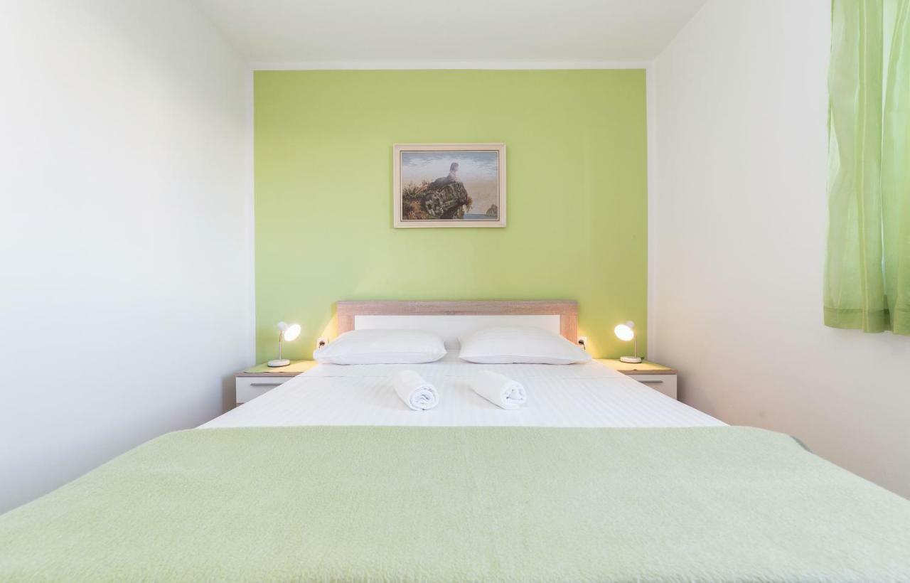 Apartments Maria 沃迪切 外观 照片