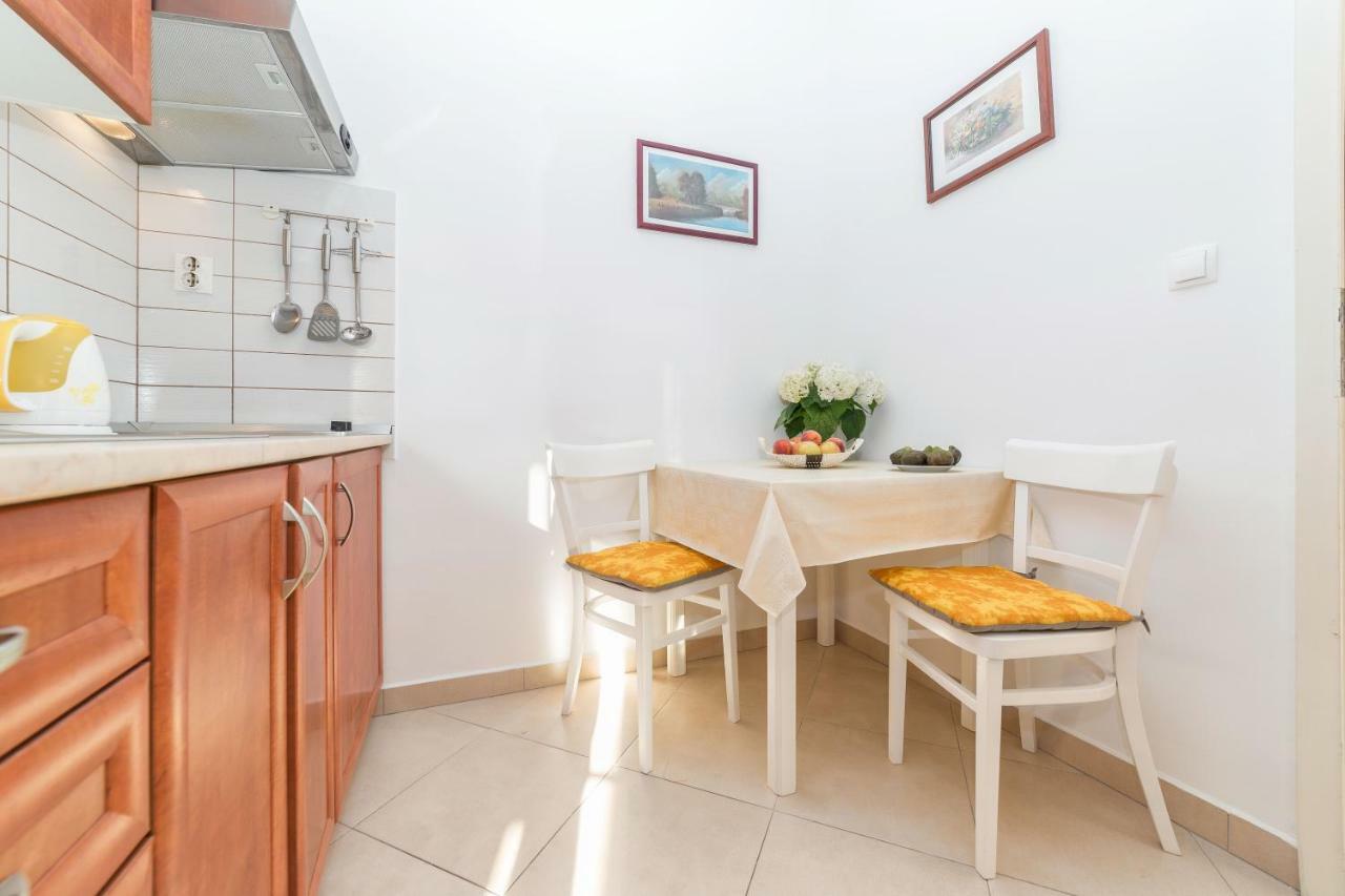Apartments Maria 沃迪切 外观 照片