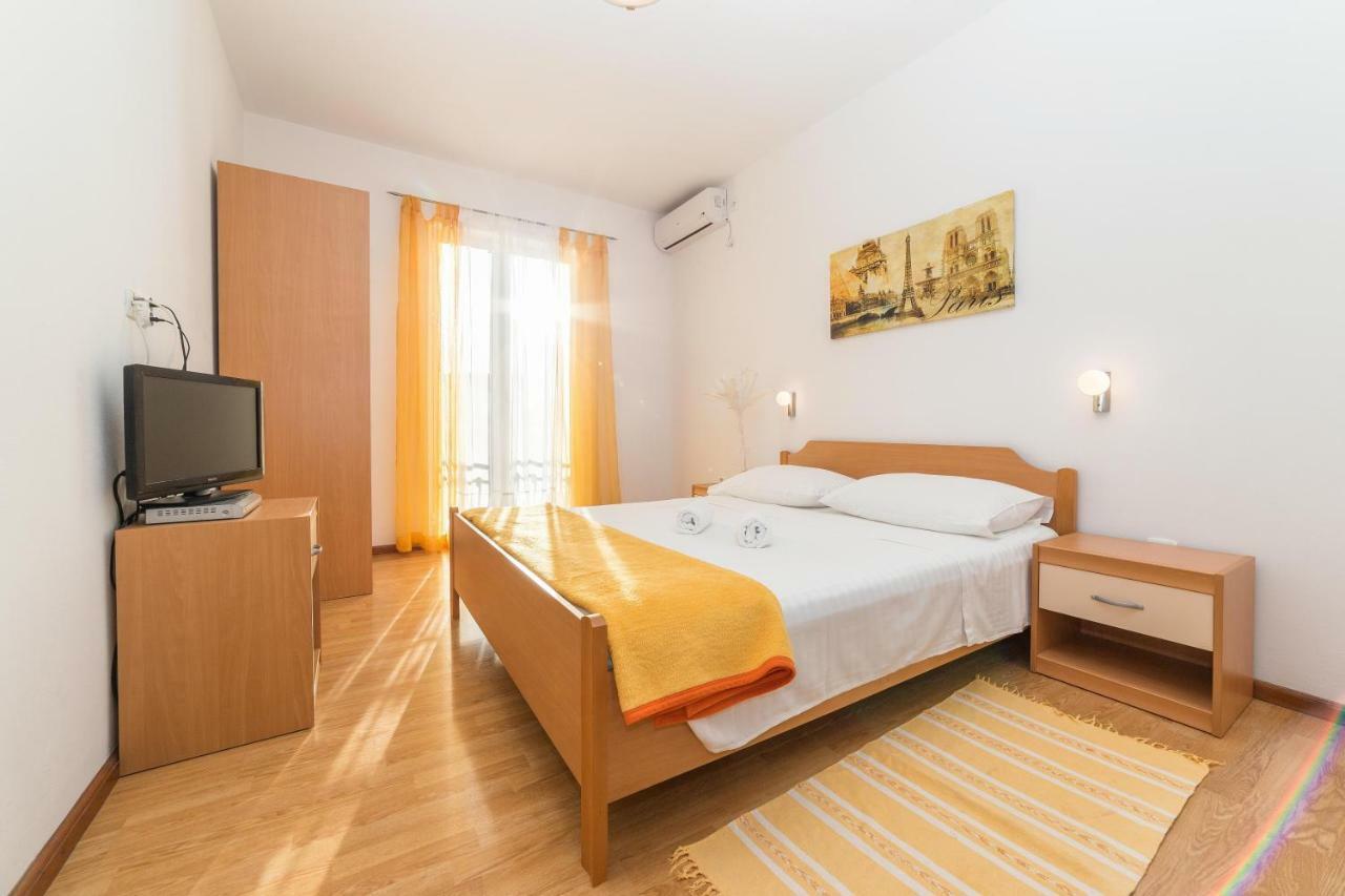 Apartments Maria 沃迪切 外观 照片