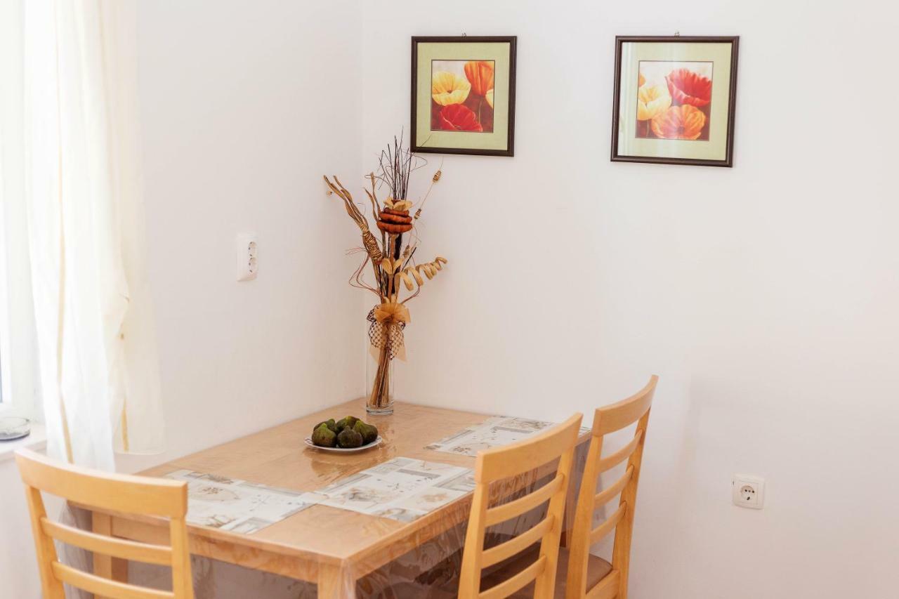 Apartments Maria 沃迪切 外观 照片
