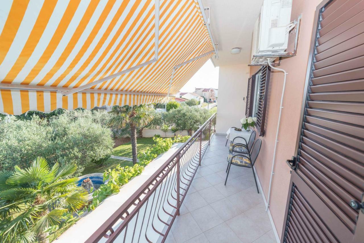 Apartments Maria 沃迪切 外观 照片